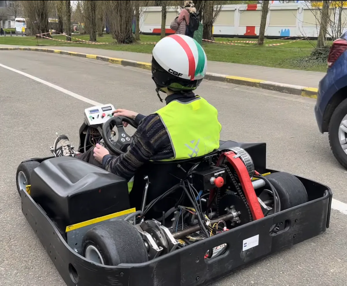 Electric Kart cover